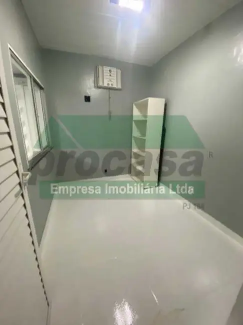 Casa com 4 quartos à venda e para alugar, 372m2 em Manaus - AM - imagem 9 Foto 9 de Casa com 4 quartos à venda e para alugar, 372m2 em Manaus - AM