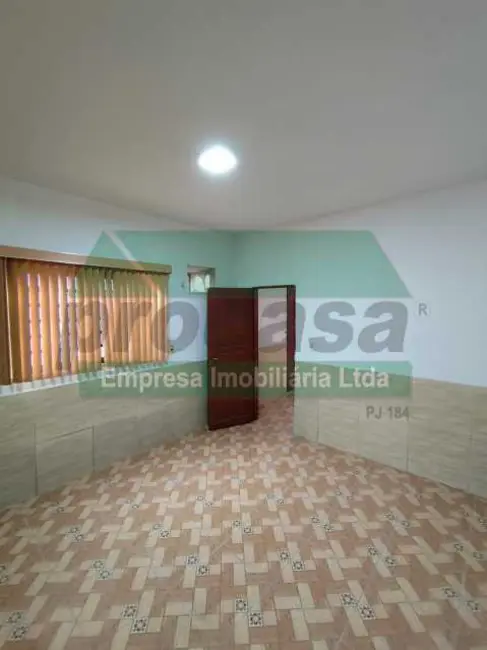 Foto 8 de Casa com 3 quartos para alugar, 155m2 em Manaus - AM