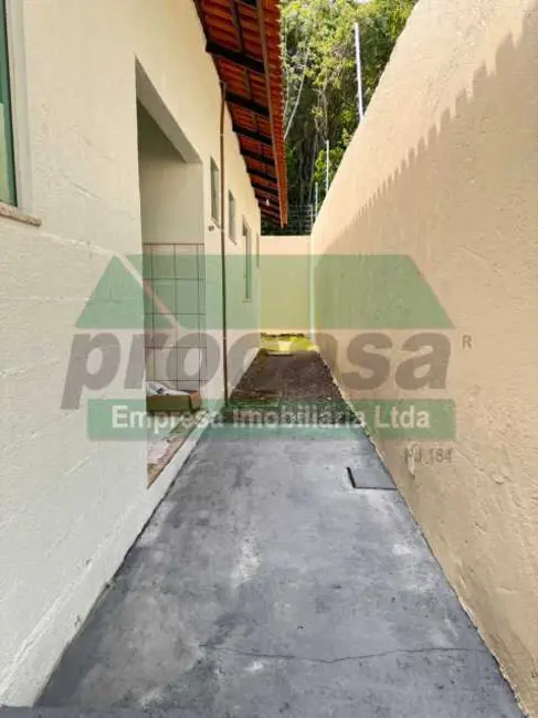 Casa com 3 quartos para alugar, 124m2 em Manaus - AM - imagem 4 Foto 4 de Casa com 3 quartos para alugar, 124m2 em Manaus - AM