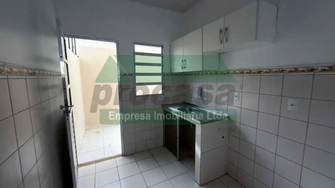Foto 6 de Apartamento com 2 quartos para alugar, 75m2 em Manaus - AM