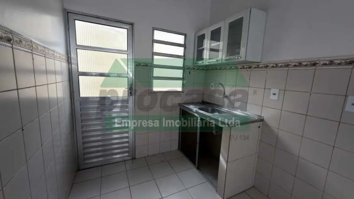 Foto 6 de Apartamento com 2 quartos para alugar, 75m2 em Manaus - AM