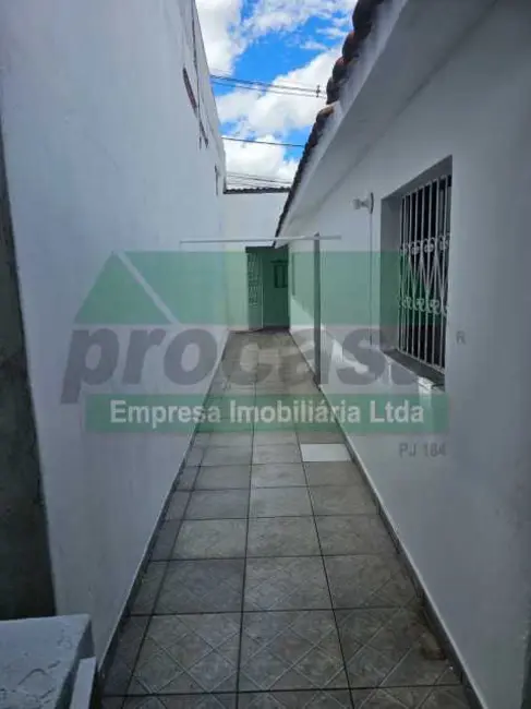 Foto 4 de Casa com 2 quartos para alugar, 130m2 em Manaus - AM