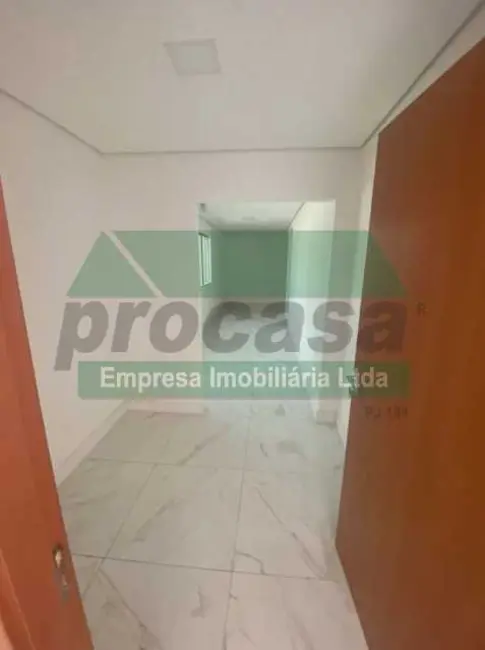 Sala Comercial à venda e para alugar, 580m2 em Manaus - AM - imagem 4 Foto 4 de Sala Comercial à venda e para alugar, 580m2 em Manaus - AM