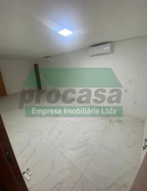 Sala Comercial à venda e para alugar, 580m2 em Manaus - AM - imagem 9 Foto 9 de Sala Comercial à venda e para alugar, 580m2 em Manaus - AM