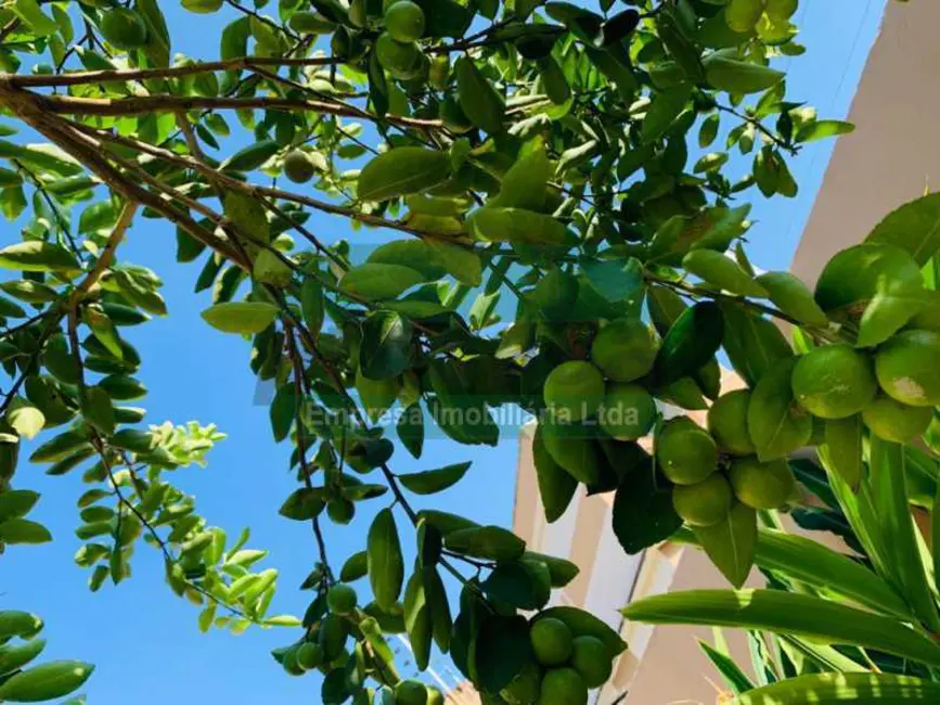 Casa de Condomínio com 4 quartos para alugar, 418m2 em Manaus - AM - imagem 9 Foto 9 de Casa de Condomínio com 4 quartos para alugar, 418m2 em Manaus - AM