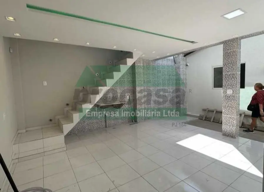Foto 7 de Casa com 3 quartos à venda, 200m2 em Manaus - AM