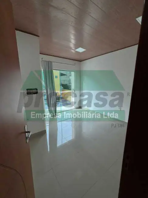 Foto 3 de Casa de Condomínio com 2 quartos à venda, 75m2 em Manaus - AM