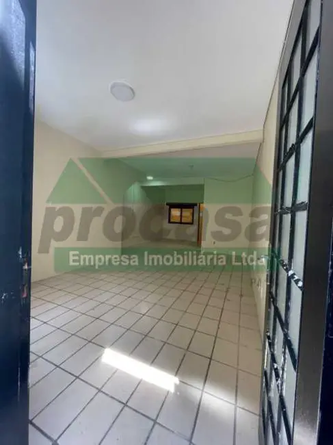 Foto 2 de Apartamento com 1 quarto para alugar, 63m2 em Manaus - AM