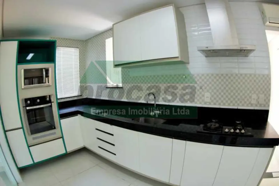 Foto 4 de Casa de Condomínio com 4 quartos à venda, 300m2 em Manaus - AM