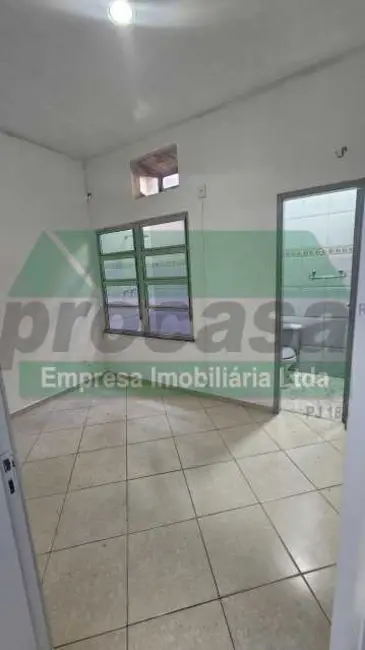 Foto 5 de Casa com 4 quartos para alugar, 250m2 em Manaus - AM