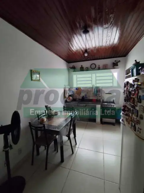 Casa com 4 quartos à venda, 157m2 em Manaus - AM - imagem 7 Foto 7 de Casa com 4 quartos à venda, 157m2 em Manaus - AM
