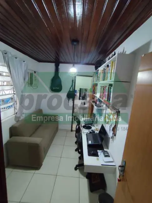 Casa com 4 quartos à venda, 157m2 em Manaus - AM - imagem 5 Foto 5 de Casa com 4 quartos à venda, 157m2 em Manaus - AM