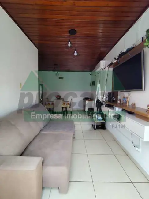 Casa com 4 quartos à venda, 157m2 em Manaus - AM - imagem 4 Foto 4 de Casa com 4 quartos à venda, 157m2 em Manaus - AM