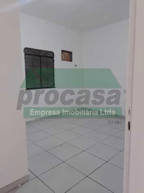 Foto 8 de Casa com 8 quartos à venda, 250m2 em Manaus - AM