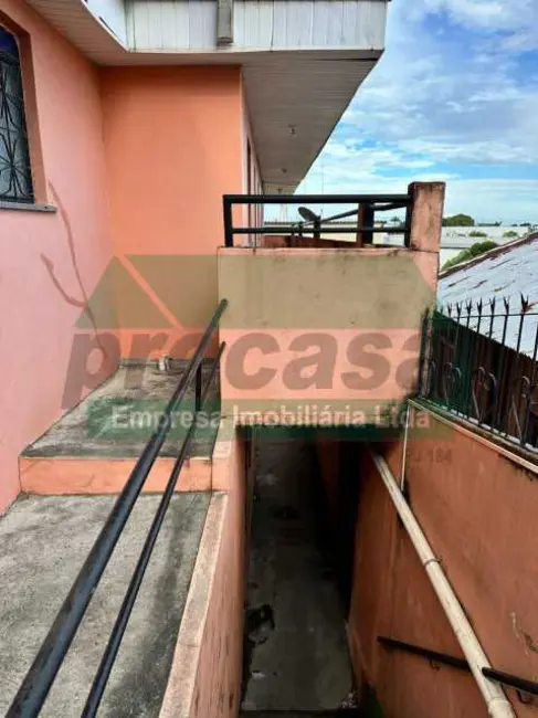 Foto 6 de Casa com 8 quartos à venda, 250m2 em Manaus - AM