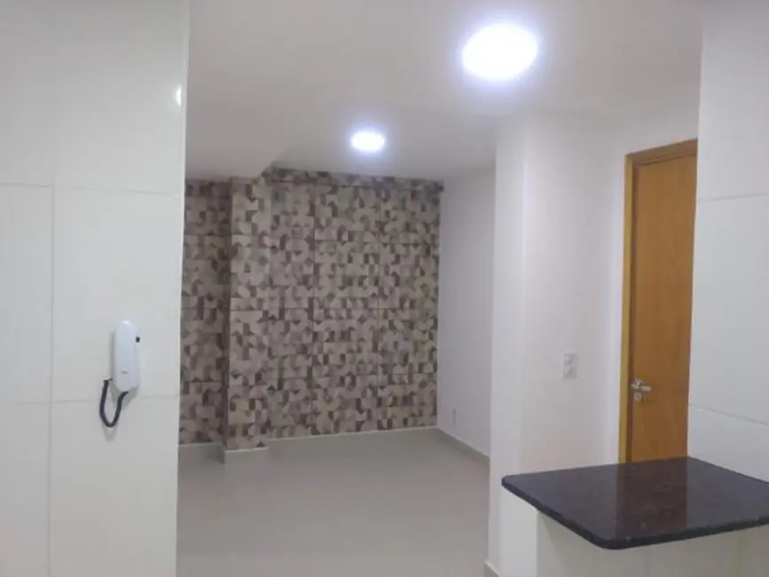 Sala Comercial para alugar, 40m2 em Manaus - AM - imagem 2 Foto 2 de Sala Comercial para alugar, 40m2 em Manaus - AM