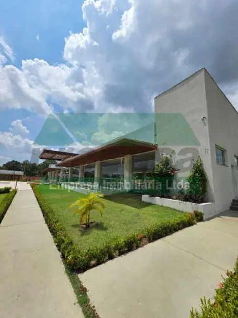 Foto 1 de Terreno / Lote à venda, 250m2 em Manaus - AM