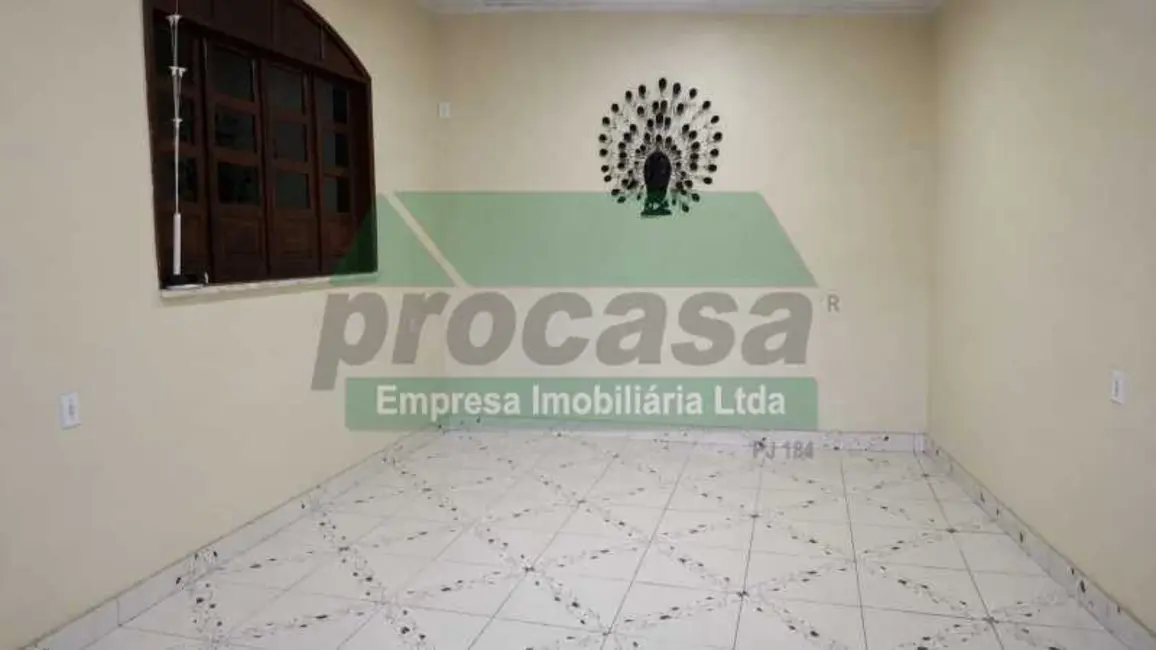 Foto 3 de Casa com 2 quartos à venda, 200m2 em Manaus - AM
