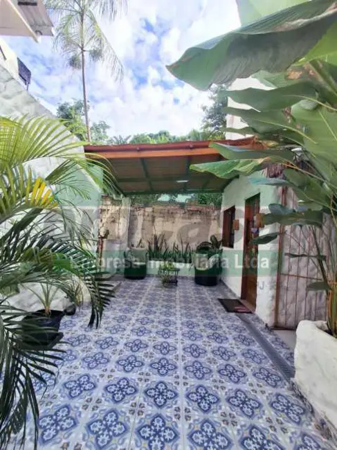 Foto 3 de Casa com 2 quartos à venda, 400m2 em Manaus - AM