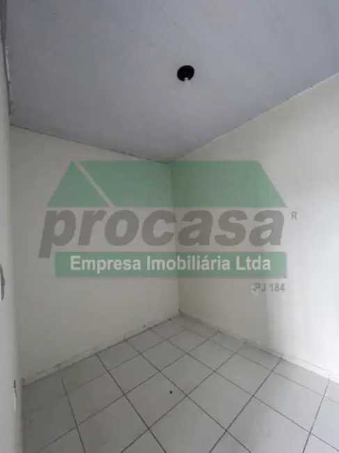 Foto 2 de Apartamento com 2 quartos para alugar, 70m2 em Manaus - AM