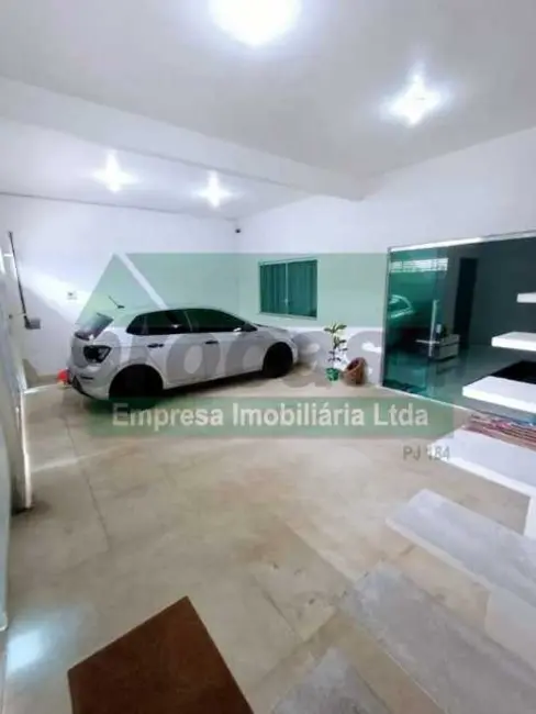 Foto 2 de Casa com 2 quartos à venda, 160m2 em Manaus - AM