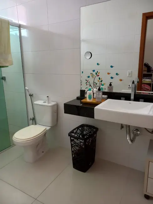 Casa de Condomínio com 4 quartos à venda, 450m2 em Manaus - AM - imagem 7 Foto 7 de Casa de Condomínio com 4 quartos à venda, 450m2 em Manaus - AM