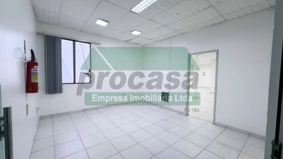 Sala Comercial para alugar, 70m2 em Manaus - AM - imagem 6 Foto 6 de Sala Comercial para alugar, 70m2 em Manaus - AM