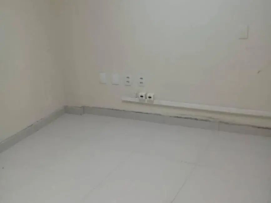 Loja à venda, 100m2 em Manaus - AM - imagem 8 Foto 8 de Loja à venda, 100m2 em Manaus - AM