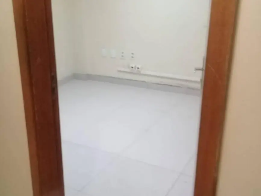 Loja à venda, 100m2 em Manaus - AM - imagem 7 Foto 7 de Loja à venda, 100m2 em Manaus - AM