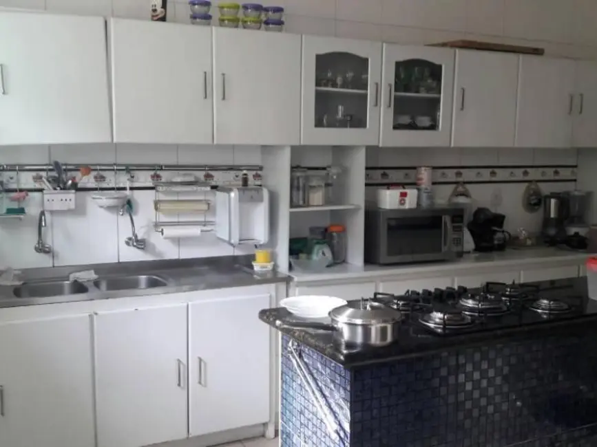 Foto 2 de Casa com 5 quartos à venda, 270m2 em Manaus - AM