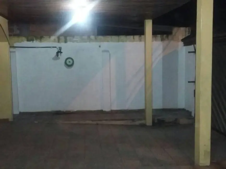 Foto 2 de Casa com 4 quartos à venda, 150m2 em Manaus - AM