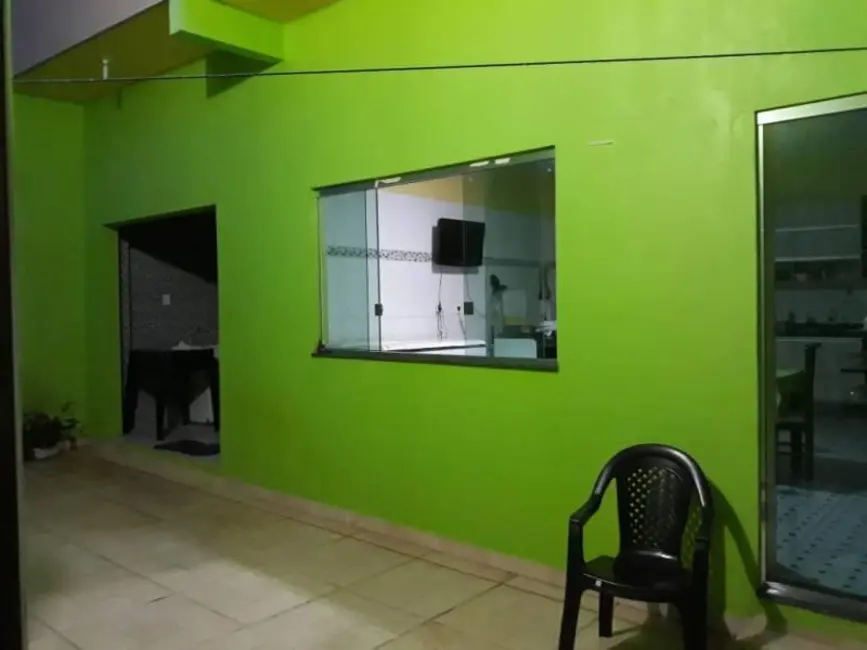 Foto 4 de Casa com 4 quartos à venda, 100m2 em Manaus - AM