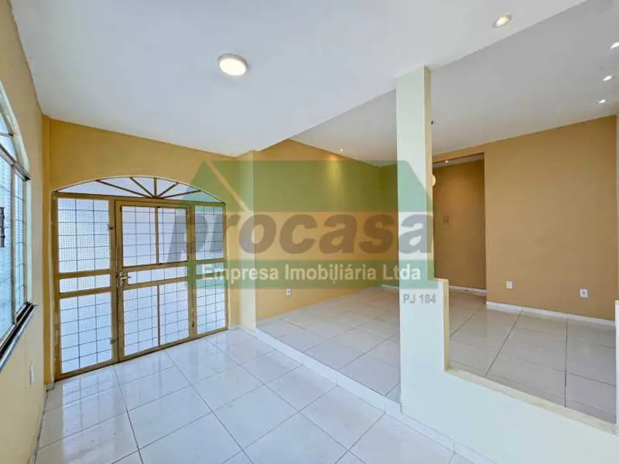 Foto 7 de Casa com 3 quartos à venda, 250m2 em Manaus - AM