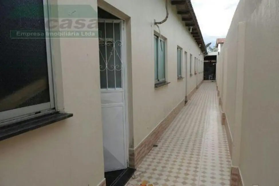 Casa com 8 quartos à venda, 300m2 em Manaus - AM - imagem 4 Foto 4 de Casa com 8 quartos à venda, 300m2 em Manaus - AM