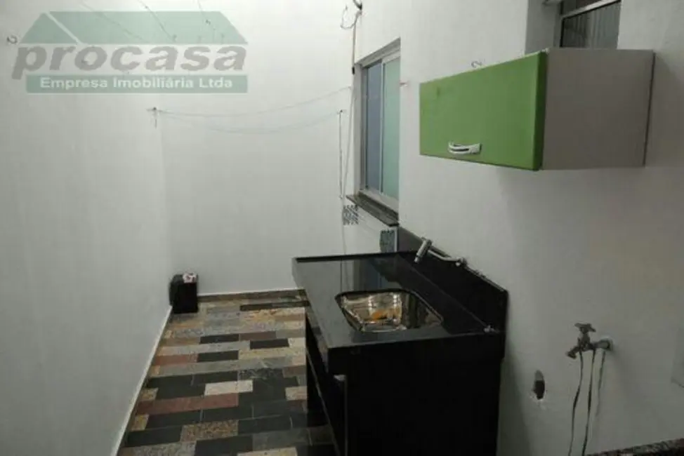 Casa com 8 quartos à venda, 300m2 em Manaus - AM - imagem 9 Foto 9 de Casa com 8 quartos à venda, 300m2 em Manaus - AM
