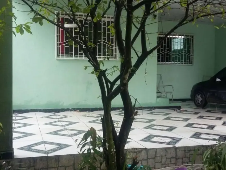 Casa com 3 quartos à venda, 330m2 em Manaus - AM - imagem 5 Foto 5 de Casa com 3 quartos à venda, 330m2 em Manaus - AM