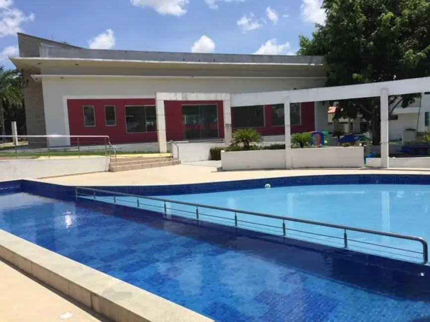 Foto 4 de Terreno / Lote à venda em Manaus - AM