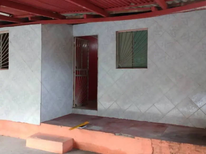 Foto 2 de Casa com 3 quartos à venda, 420m2 em Manaus - AM