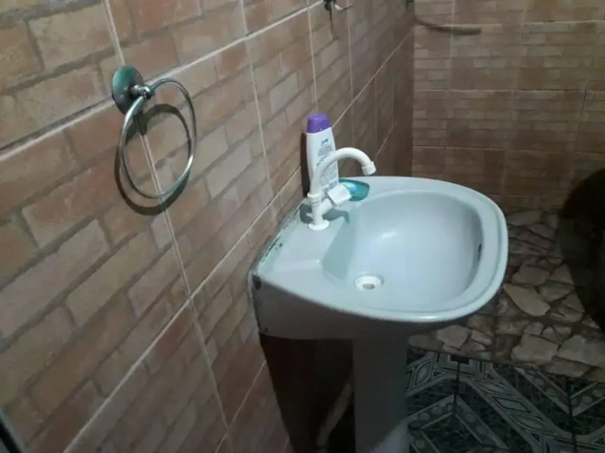 Foto 6 de Casa Comercial com 2 quartos à venda, 105m2 em Manaus - AM