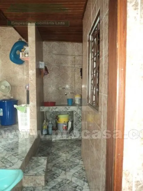 Foto 3 de Casa com 3 quartos à venda, 100m2 em Manaus - AM