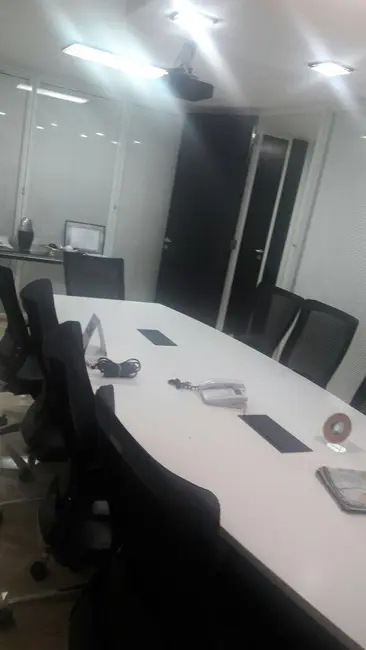 Foto 3 de Sala Comercial à venda, 105m2 em Manaus - AM