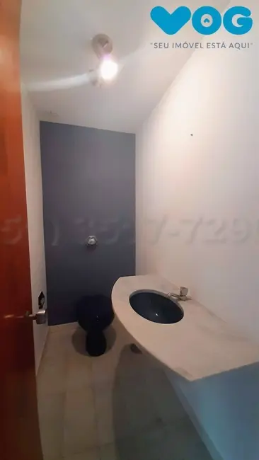 Apartamento com 3 quartos à venda, 133m2 em Moinhos de Vento, Porto Alegre - RS - imagem 9 Foto 9 de Apartamento com 3 quartos à venda, 133m2 em Moinhos de Vento, Porto Alegre - RS