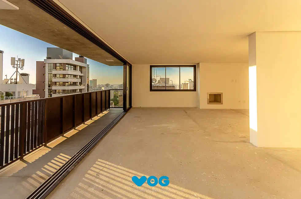Apartamento com 3 quartos à venda, 185m2 em Rio Branco, Porto Alegre - RS - imagem 2 Foto 2 de Apartamento com 3 quartos à venda, 185m2 em Rio Branco, Porto Alegre - RS