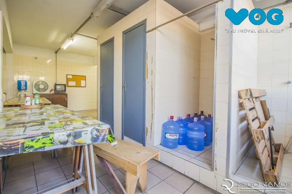Foto 8 de Armazém / Galpão à venda, 1250m2 em Navegantes, Porto Alegre - RS