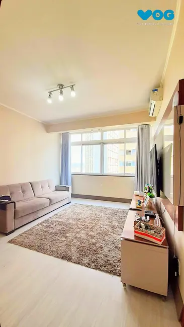 Apartamento com 3 quartos à venda, 100m2 em Centro Histórico, Porto Alegre - RS - imagem 6 Foto 6 de Apartamento com 3 quartos à venda, 100m2 em Centro Histórico, Porto Alegre - RS