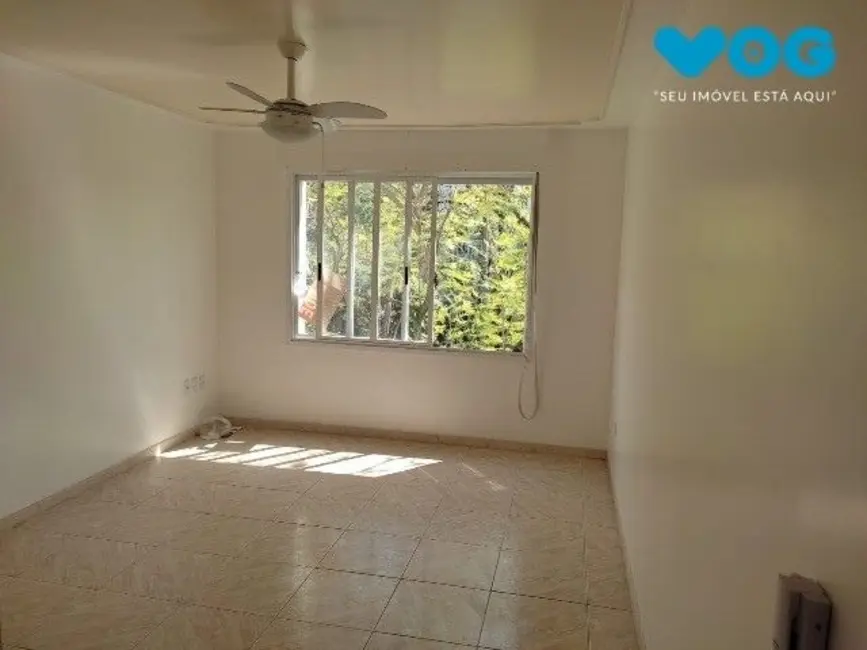 Apartamento com 3 quartos à venda, 83m2 em Menino Deus, Porto Alegre - RS - imagem 5 Foto 5 de Apartamento com 3 quartos à venda, 83m2 em Menino Deus, Porto Alegre - RS