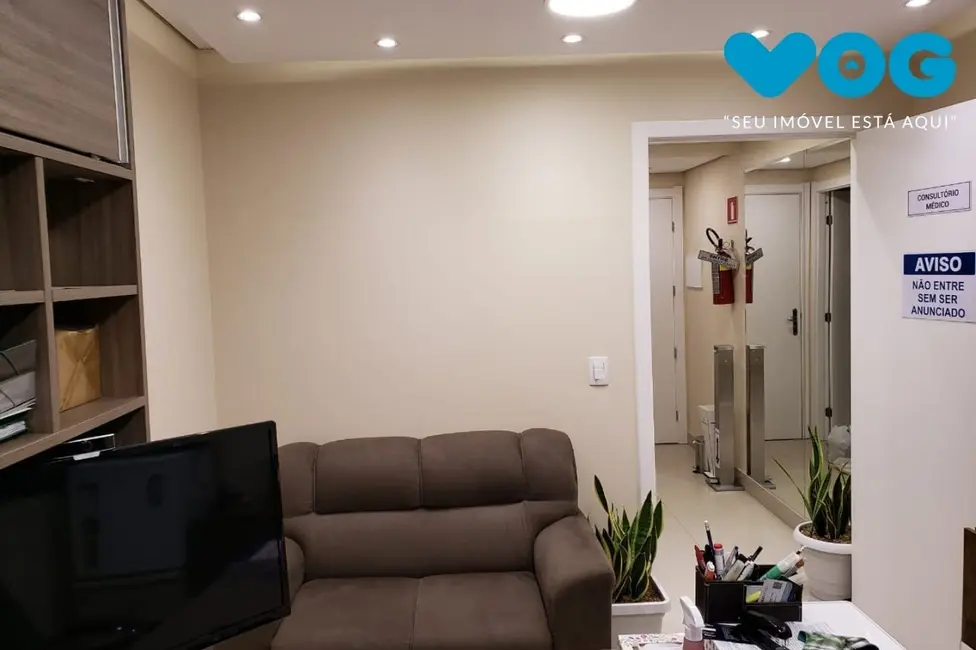 Foto 2 de Sala Comercial à venda, 25m2 em São Sebastião, Porto Alegre - RS