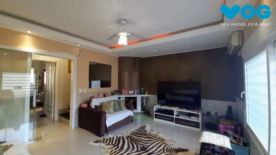 Casa com 3 quartos à venda, 171m2 em Teresópolis, Porto Alegre - RS - imagem 9 Foto 9 de Casa com 3 quartos à venda, 171m2 em Teresópolis, Porto Alegre - RS