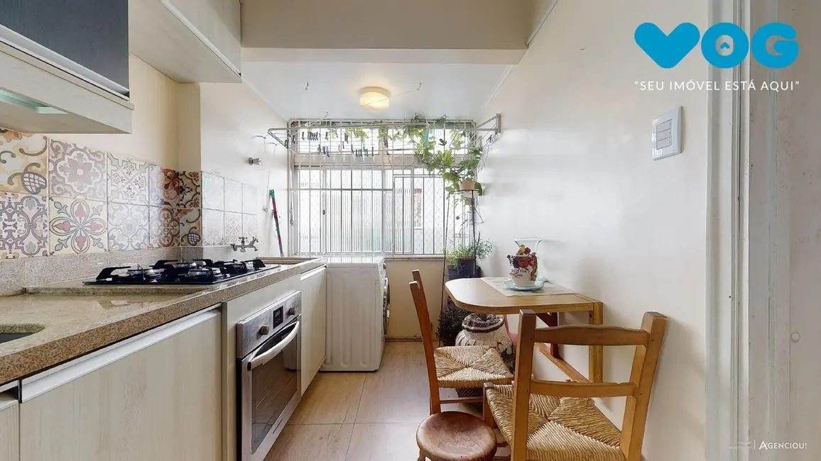 Apartamento com 2 quartos à venda, 62m2 em Menino Deus, Porto Alegre - RS - imagem 7 Foto 7 de Apartamento com 2 quartos à venda, 62m2 em Menino Deus, Porto Alegre - RS