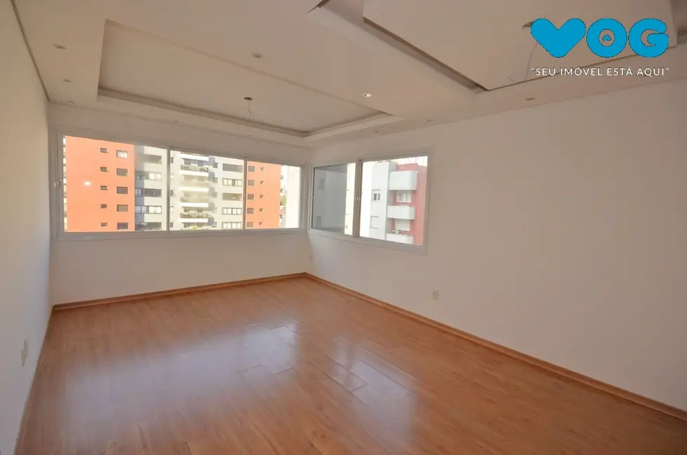 Apartamento com 2 quartos à venda, 87m2 em Passo da Areia, Porto Alegre - RS - imagem 3 Foto 3 de Apartamento com 2 quartos à venda, 87m2 em Passo da Areia, Porto Alegre - RS